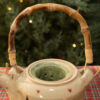 إبريق عيد بين الأشجار وكُبّاياته - Image 6